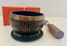 Load image into Gallery viewer, Singing bowl Gift Set-9 cm