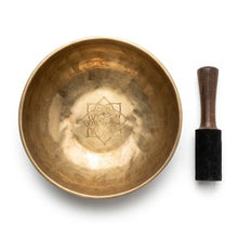 Load image into Gallery viewer, 17 cm B Note Crown Chakra Full Moon Tibetan Singing Bowl — Complete Set