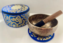 Load image into Gallery viewer, Singing Bowl Gift Set-Full Moon Healing Sound bowl-Handmade-15 cm
