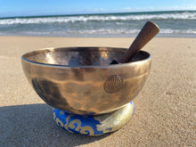 Load image into Gallery viewer, Singing Bowl-Handmade-21 cm-Full Moon bowl
