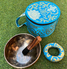 Load image into Gallery viewer, Singing bowl-Full Moon Healing Handmade Singing bowl Gift Set-15.5 cm