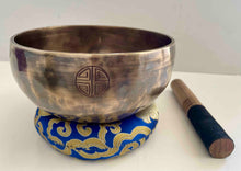 Load image into Gallery viewer, Singing Bowl-Full Moon Handmade Meditation Bowl-18 cm-Chakra Healing Bowl