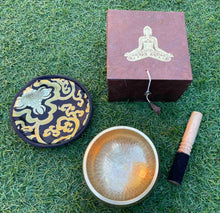 Load image into Gallery viewer, Singing Bowl-10.5 cm-Gift Set