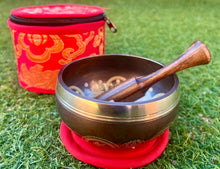 Load image into Gallery viewer, 9cm Tibetan Singing Bowl Gift Set