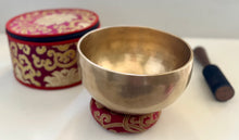 Load image into Gallery viewer, Singing Bowl-16 cm-Handmade Meditation Bowl