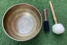 Load image into Gallery viewer, handmade singing bowl double dorje bajra