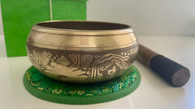 Load image into Gallery viewer, Singing Bowl-11 cm-OM Carved-Gift Set