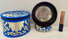 Load image into Gallery viewer, Singing Bowl Flower Of Life Gift Set-Healing Meditation bowl-Handmade-16 cm