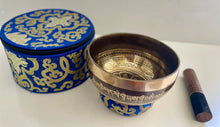Load image into Gallery viewer, Singing Bowl Gift Set-Healing Meditation bowl-Handmade-15 cm-Om Mani Padme Hum