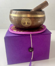 Load image into Gallery viewer, Tibetan Singing bowl-Gift Set-10 cm-Sacred Geometry-Mindfulness Gifts