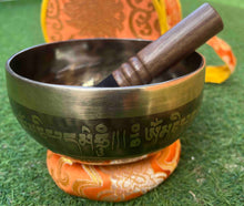 Load image into Gallery viewer, Singing Bowl Gift Set-Handmade Meditation Bowl-15 cm-Chakra Healing Bowl