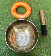 Load image into Gallery viewer, Singing Bowl Gift Set-Handmade Meditation Bowl-15 cm-Chakra Healing Bowl