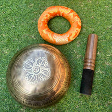 Load image into Gallery viewer, Singing Bowl Gift Set-Handmade Meditation Bowl-15 cm-Chakra Healing Bowl
