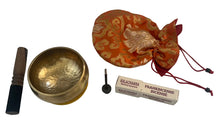 Load image into Gallery viewer, 9cm Hand Beaten Singing Bowl Starter Set