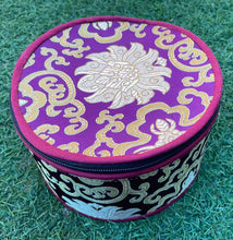 Load image into Gallery viewer, Singing Bowl Gift Set-Healing Sound bowl-Handmade-16 cm