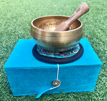 Load image into Gallery viewer, Singing bowl-Gift Set