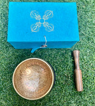 Load image into Gallery viewer, Singing bowl-Gift Set