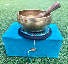Load image into Gallery viewer, Singing bowl-Gift Set