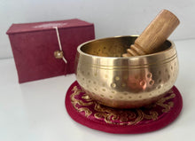Load image into Gallery viewer, Singing bowl-12 cm-Gift Set