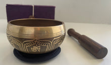 Load image into Gallery viewer, Singing bowl-Gift Set