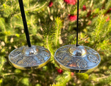 Load image into Gallery viewer, Tingsha bell with a Carry bag-Cymbals-Eight Tibetan Auspicious Symbols