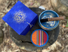 Load image into Gallery viewer, singing bowl