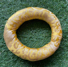 Load image into Gallery viewer, Singing bowl-Ring Cushions-Red-20 cm