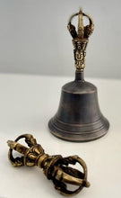 Load image into Gallery viewer, hand bells chimes