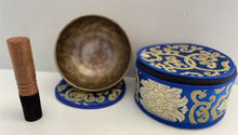 Load image into Gallery viewer, Singing bowl Handmade