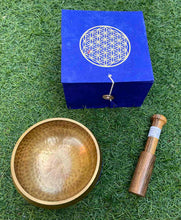 Load image into Gallery viewer, Singing Bowl-10.5 cm-Gift Set