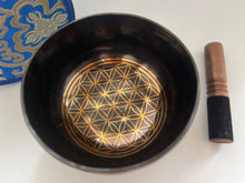 Load image into Gallery viewer, Singing bowl-Handmade-16 cm-Flower Of Life
