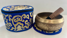 Load image into Gallery viewer, Singing bowl Gift Set-13 cm-Buddha Carved
