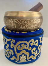 Load image into Gallery viewer, Singing bowl Gift Set-13 cm-Buddha Carved
