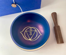 Load image into Gallery viewer, Singing Bowl for Sound Healing-Tibetan Bestseller Green Gift Set
