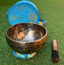 Load image into Gallery viewer, Singing bowl-Full Moon Healing Handmade Singing bowl Gift Set-15.5 cm
