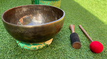 Load image into Gallery viewer, Singing Bowl-21 cm-Full Moon bowl with a Carry bag-Handmade Healing Gift Set
