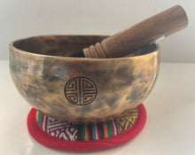 Load image into Gallery viewer, Singing bowl-Full Moon Healing Handmade Singing bowl
