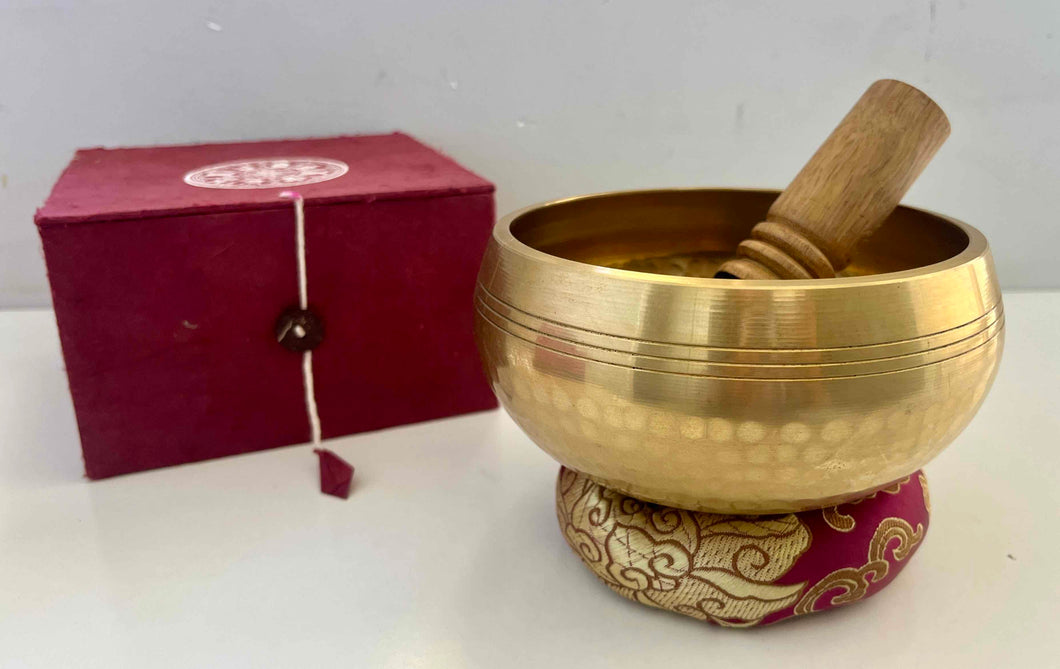 Singing Bowl-13 cm-Hand beaten Gift Set