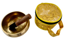 Load image into Gallery viewer, Singing Bowl-Hand beaten-12 cm-Gift Set
