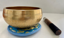 Load image into Gallery viewer, Singing bowl-Chakra Healing Bowl-12 cm
