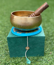 Load image into Gallery viewer, singing bowl set
