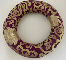 Load image into Gallery viewer, Singing bowl-Ring Cushions-Purple-25 cm
