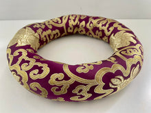 Load image into Gallery viewer, Singing bowl-Ring Cushions-Purple-25 cm
