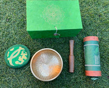 Load image into Gallery viewer, Singing bowl-Incense Gift Pack
