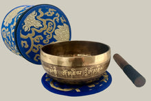 Load image into Gallery viewer, Singing Bowl Gift Set-Handmade Meditation Bowl-15 cm-Chakra Healing Bowl
