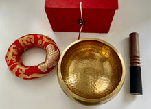 Load image into Gallery viewer, Singing bowl-10 cm-Gift Set
