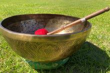 Load image into Gallery viewer, Singing bowl-Hand hammered-33 cm
