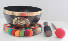 Load image into Gallery viewer, Singing Bowl-Handmade-20 cm-Healing bowl Gift Set
