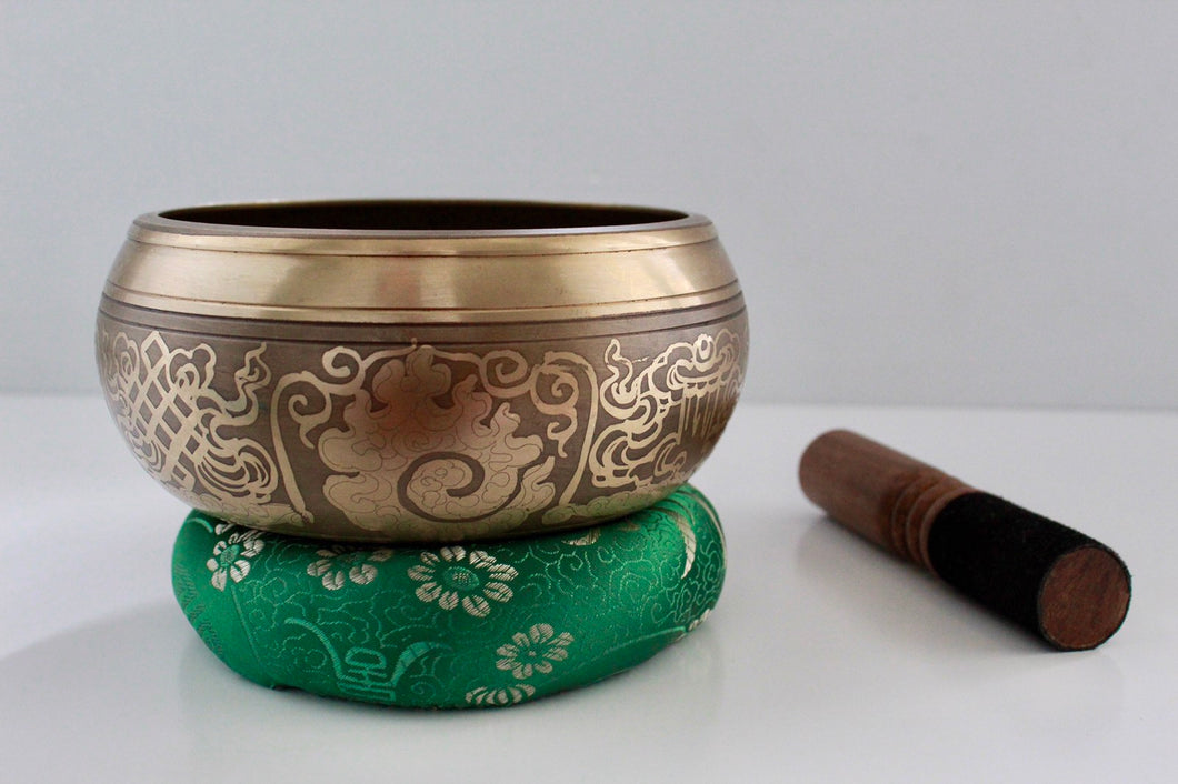Singing bowl-OM Carved-13 cm-Gift Set